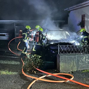 27.09.2024 Autobrand Merklinstraße - 1